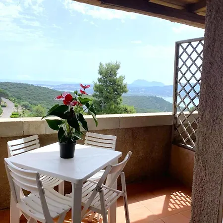 In Olbia For 4 Guests Cugnana Verde