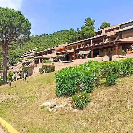 In Olbia For 4 Guests Cugnana Verde