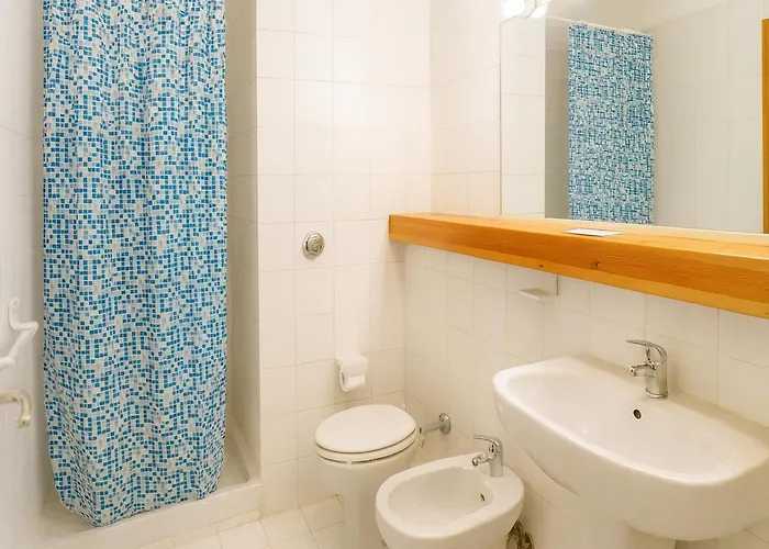 Apartamento In Olbia For 4 Guests Cugnana Verde
